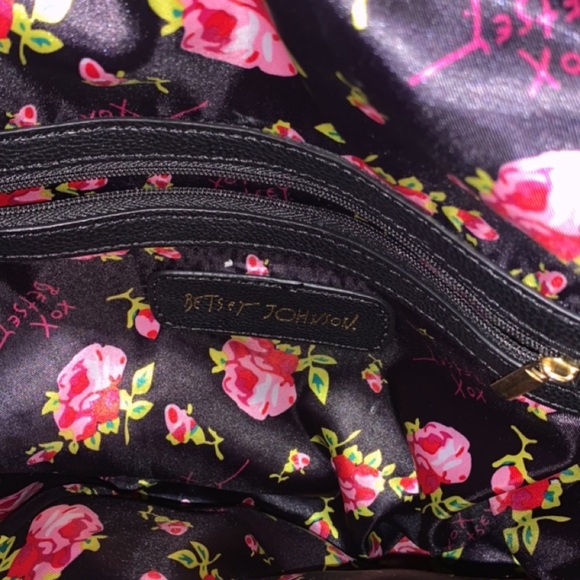 Betsy Johnson purse - Picture 3 of 4